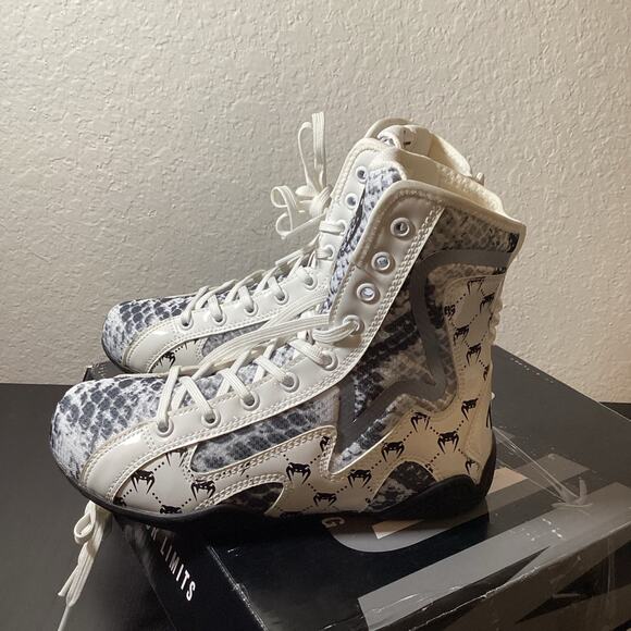 Venum White Snake Boxing Shoes (M4.5/W6, EU36.5) - Picture 3 of 8